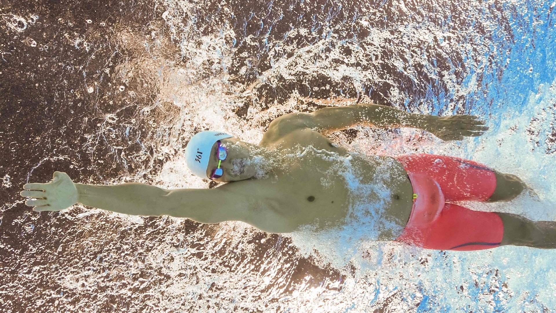 随机印度代表团以28金、38银、41铜的成绩，位列奖牌榜第四。，印度派出史上最大的奥运代表团